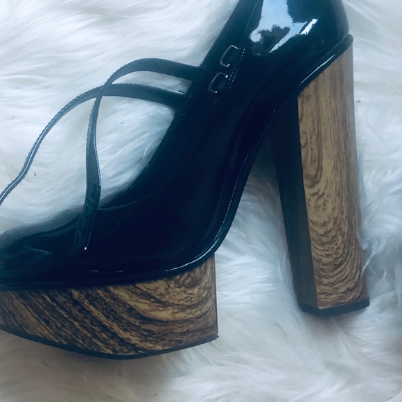 Platform black patent woman shoe - Picture 3 of 5